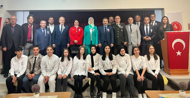 12 Mart İstiklal Marşının Kabulünün 102. Yılı Ve Mehmet Akif Ersoy'u Anma Günü Kutlandı