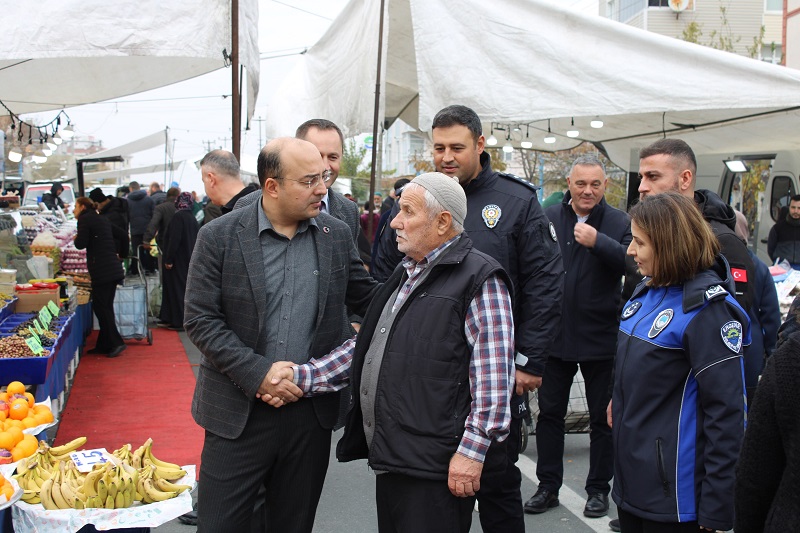 Kaymakamımız Kadir Duman, Yeşiltepe Semt Pazarını Ziyaret Ederek Denetimlerde Bulundu